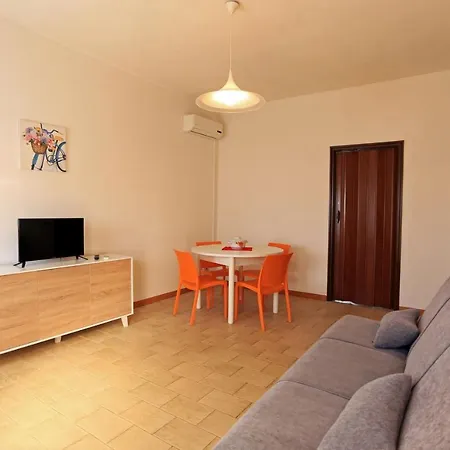 Lucilla Apartment