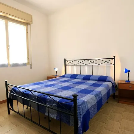 Lucilla Punta Secca